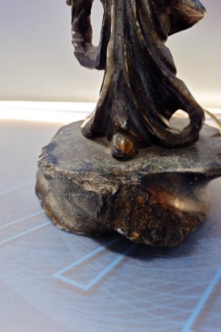 Lampada Vintage Figura Orientale Pietra Intagliata