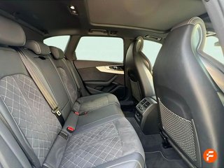Audi A4 Avant Black line 35 TDI 120kW S tronic