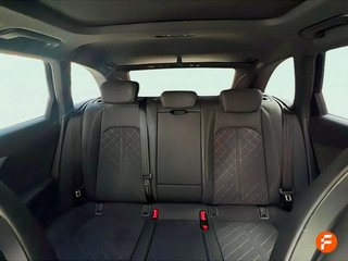 Audi A4 Avant Black line 35 TDI 120kW S tronic