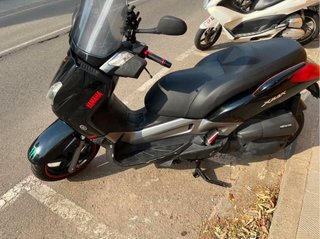 Yamaha xmax