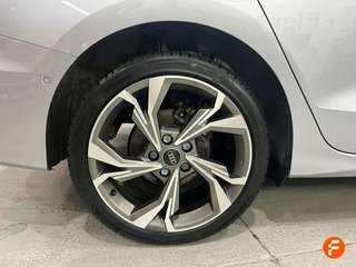 Audi A3 Sportback Black line 30 TFSI 81kW S tron
