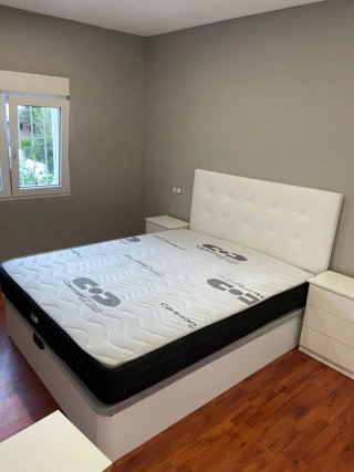 Letto e materasso di qualità in vendita