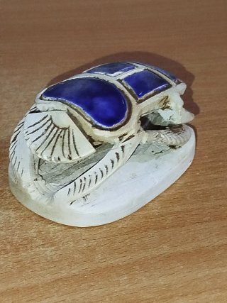 Figura Escarabajo Piedra Azul