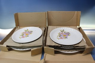 01. Porzelanit. 2 set di 4 pezzi. Vintage, anni '50.
