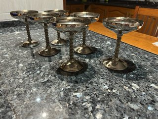 6 Calici d'Argento con Stelo Torto