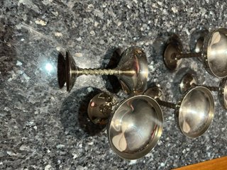 6 Calici d'Argento con Stelo Torto