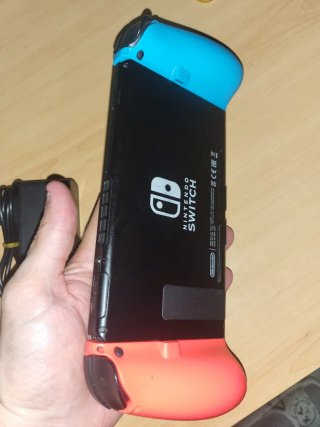 Nintendo Switch V2 Azul/Rojo