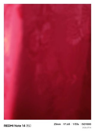 Vestido rojo Tintoretto con etiqueta