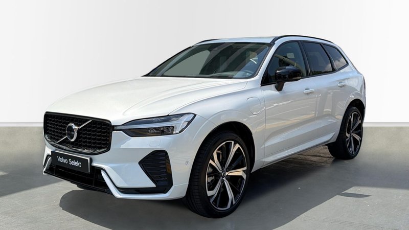 Volvo XC60 2025