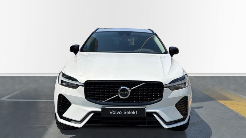 Volvo XC60 2025, foto 9