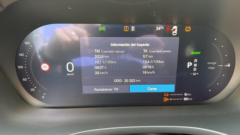 Volvo XC60 2025, foto 12