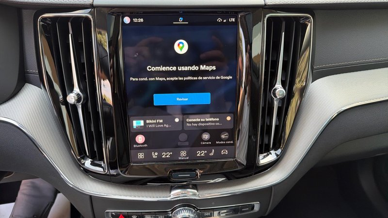 Volvo XC60 2025, foto 13