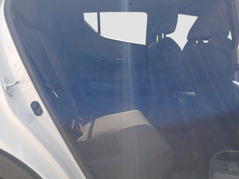 Toyota C-HR 2022, foto 7