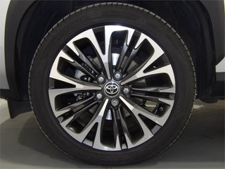TOYOTA Yaris Cross 1.5 120H Style