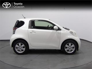 TOYOTA iQ iQ 1.0