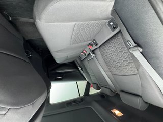 Toyota Corolla 2.0 180H FEEL! E-CVT TOURING SPORT