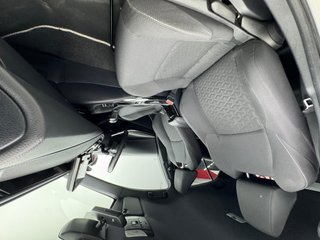 Toyota Corolla 2.0 180H FEEL! E-CVT