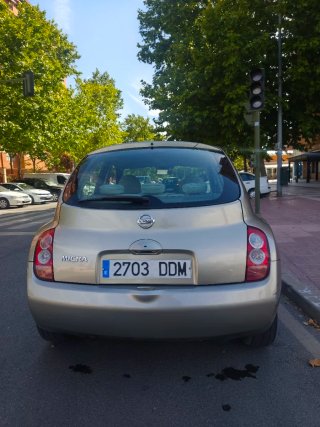 Nissan Micra Automático *Pegatina ambiental*