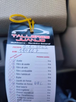 Nissan Micra Automático *Pegatina ambiental*