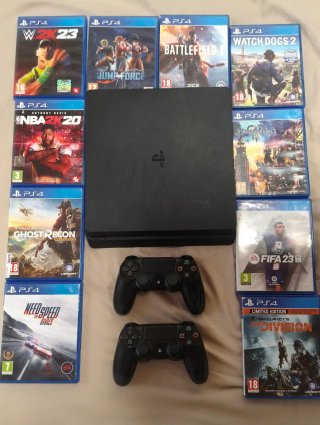 PS4 Slim 1TB Negra + 10 Juegos