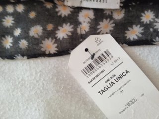 Foulard Terranova nero con margherite bianche donn