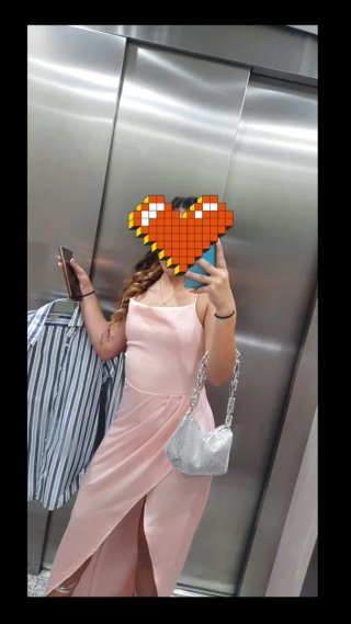 Vestido rosa elegante para ocasión especial