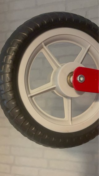 Bicicleta sin pedales Chicco Roja Sin estrenar