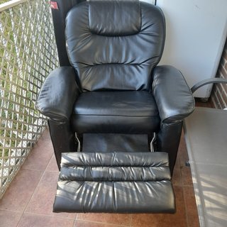 2 Poltrone in pelle nere