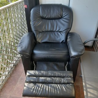 2 Poltrone in pelle nere