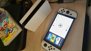 Nintendo Switch OLED Bianca e Grigia