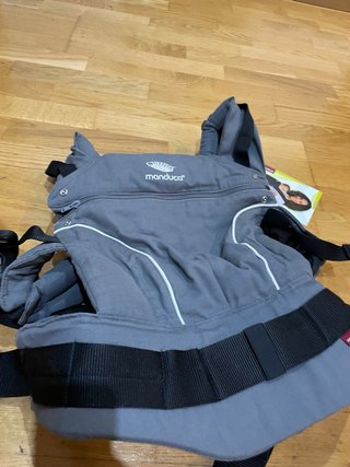 Mochila Porteo Manduca First Gris