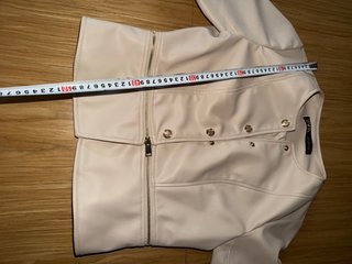 Chaqueta Zara Piel Blanca