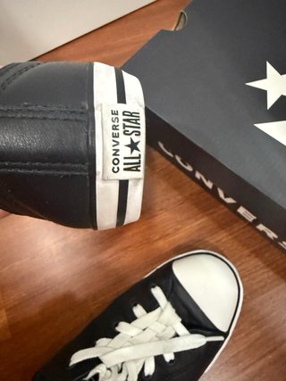 Converse dainty ox piel. 537107c. Converse 40,5
