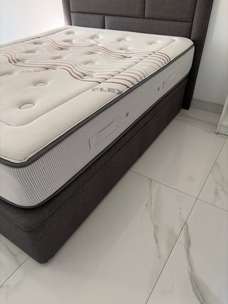 Cama canapé con colchón