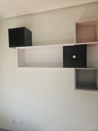 Dormitorio juvenil moderno blanco y gris