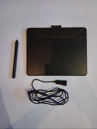 Intuos Wacom Small Black
