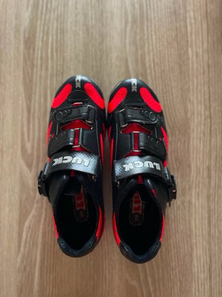 Zapatillas Ciclismo Carretera LUCK Negras/Rojas