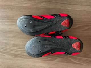 Zapatillas Ciclismo Carretera LUCK Negras/Rojas