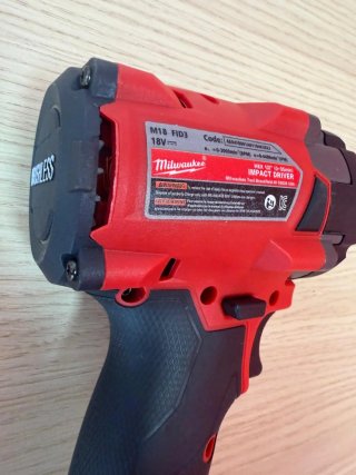 Pistola Impacto Milwaukee nueva