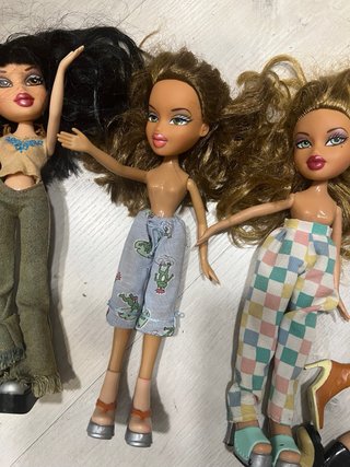 Lote Muñecas Bratz con Accesorios