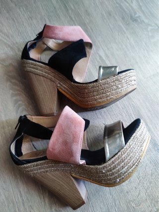 Sandalias Kanna tacón cuña esparto rosa y dorado