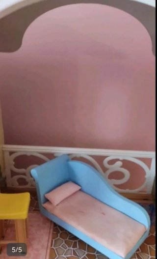 Casa de muñecas grande