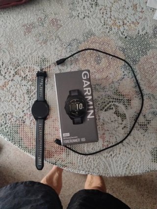 Garmin Forerunner 165 GPS Smartwatch Negro/Gris