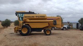 Cosechadora New Holland TC56