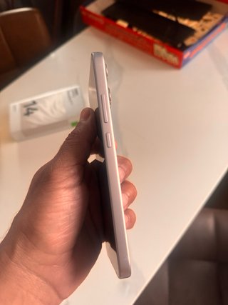 Oppo Reno14 F 5G Plata Nuevo + Auriculares Huawei