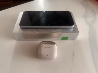 Oppo Reno14 F 5G Plata Nuevo + Auriculares Huawei