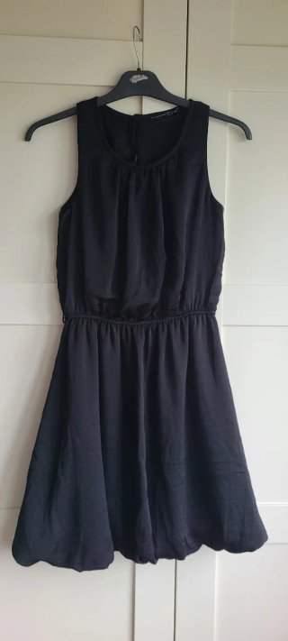Vestido negro corto