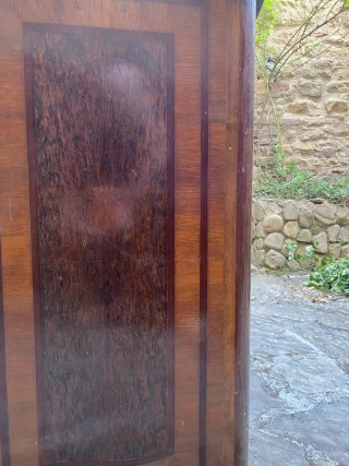 Cómoda antigua madera caoba, raíz y cerezo