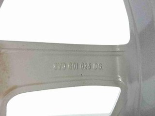 2941831 8v0601025dg llanta audi a3 limousine (8vs,
