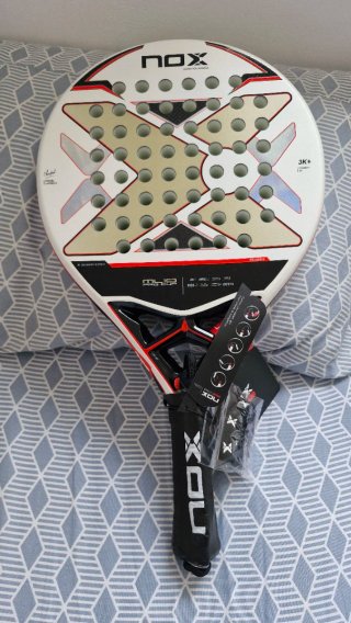 Raqueta de pádel NOX NUEVA